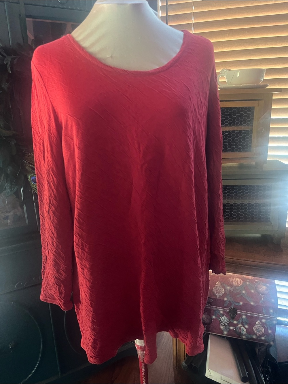 Pure J Jill textured large Women's Classic Long-Sleeve Round Neck Top - Red